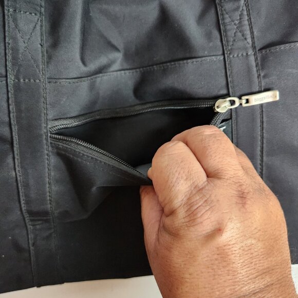 Baggallini Black Expandable Overnight Tote Bag Travel Bag Packable Zipper Pocket - Picture 16 of 16